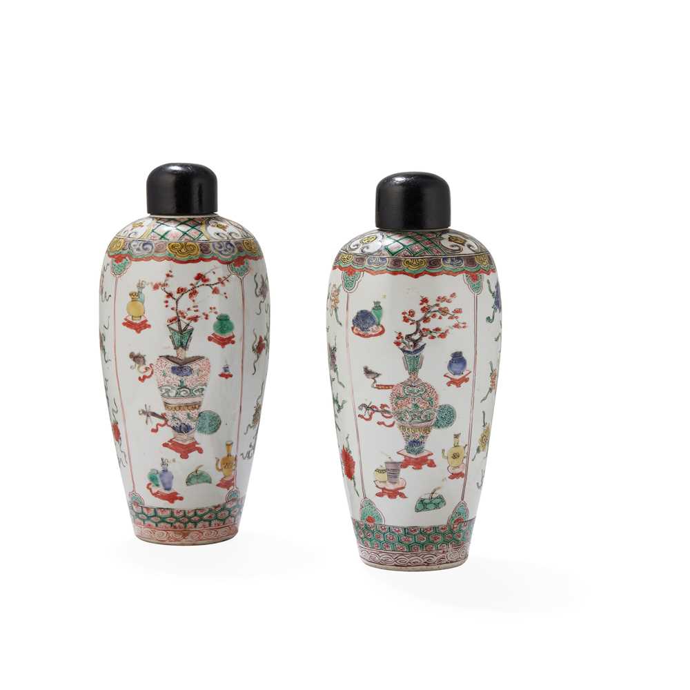 Appraisal: PAIR OF WUCAI 'BOGU' VASES QING DYNASTY TH- TH CENTURY