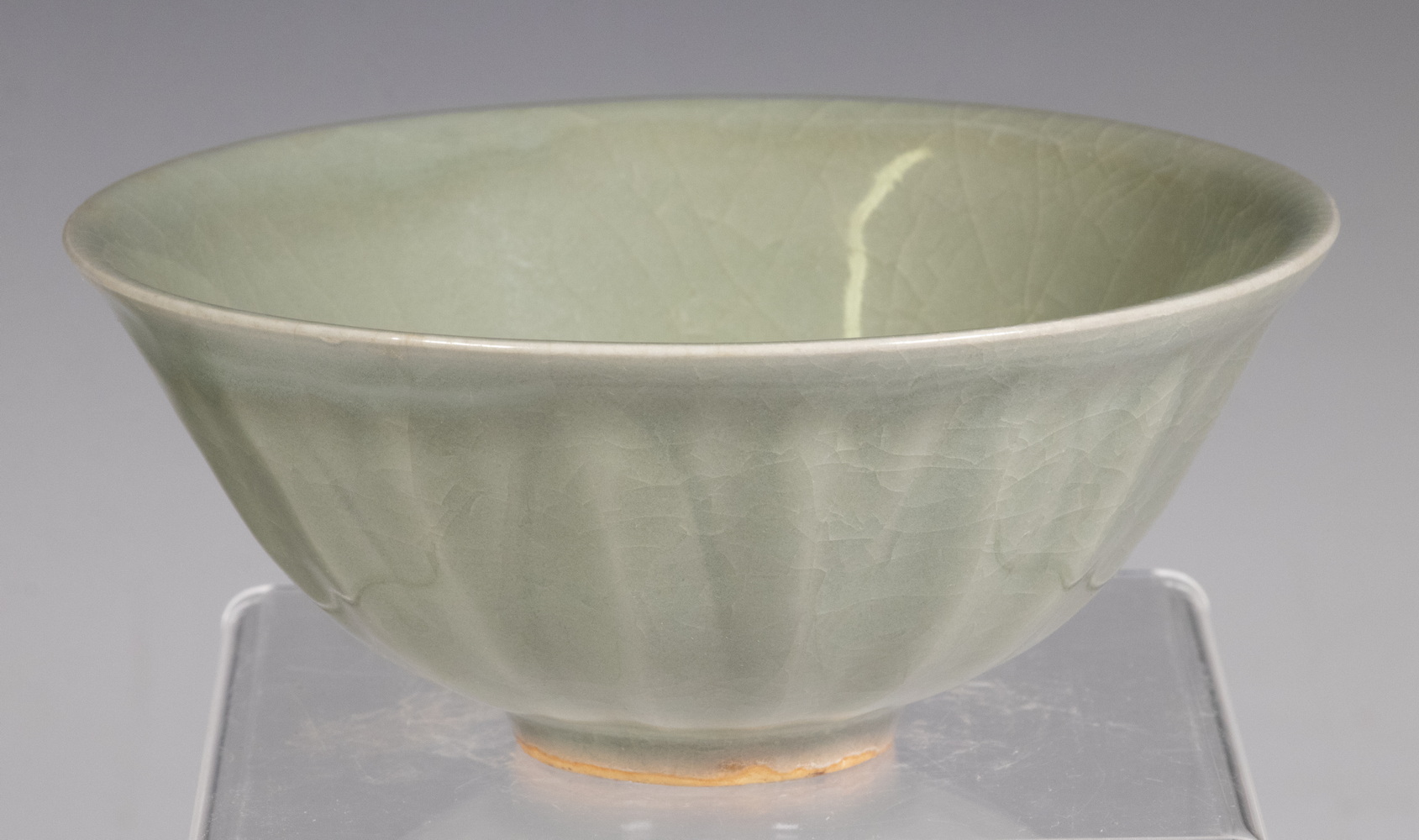 Appraisal: FINE CHINESE LONGQUAN BOWL - Lotus Bowl in pale crackled