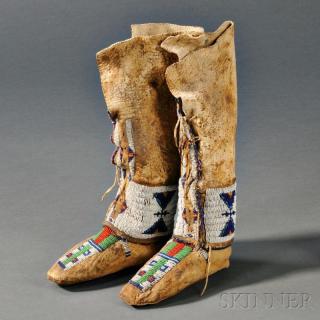 Appraisal: Central Plains Beaded High-top Girl's Moccasins c late th century