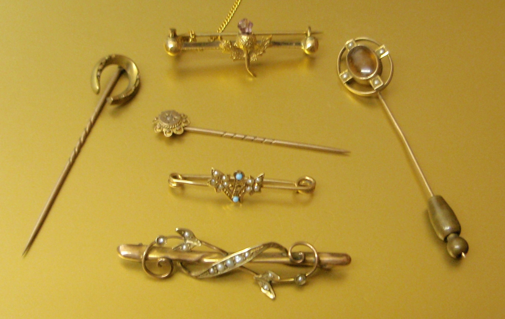 Appraisal: Three Edwardian and later ct gold bar brooches and three