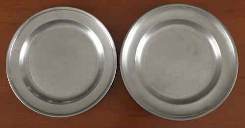 Appraisal: Two Philadelphia pewter plates ca bearing the touch of Robert