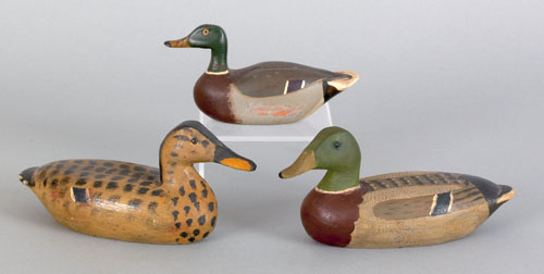 Appraisal: Three Illinois River miniature duck decoys mid th c to