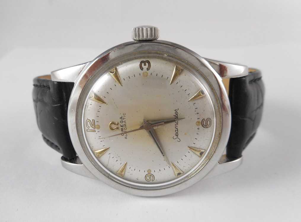 Appraisal: MEN'S OMEGA AUTOMATIC SEAMASTER WRISTWATCH caliber seventeen jewel movement silver