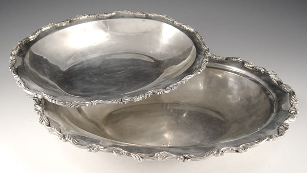 Appraisal: HEATHER MEXICAN STERLING COVERED SERVING DISH Hand hammered with applied