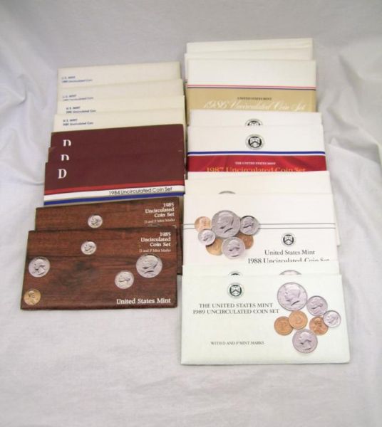 Appraisal: s Uncirculated Coin Sets Includes - - - - -