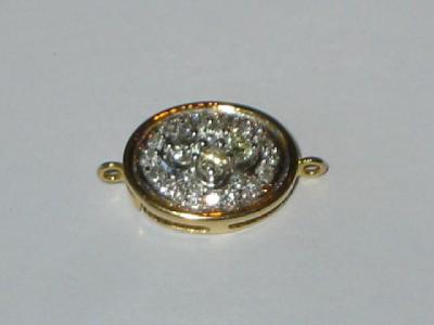 Appraisal: A DIAMOND CLASP of oval form the ct gold set