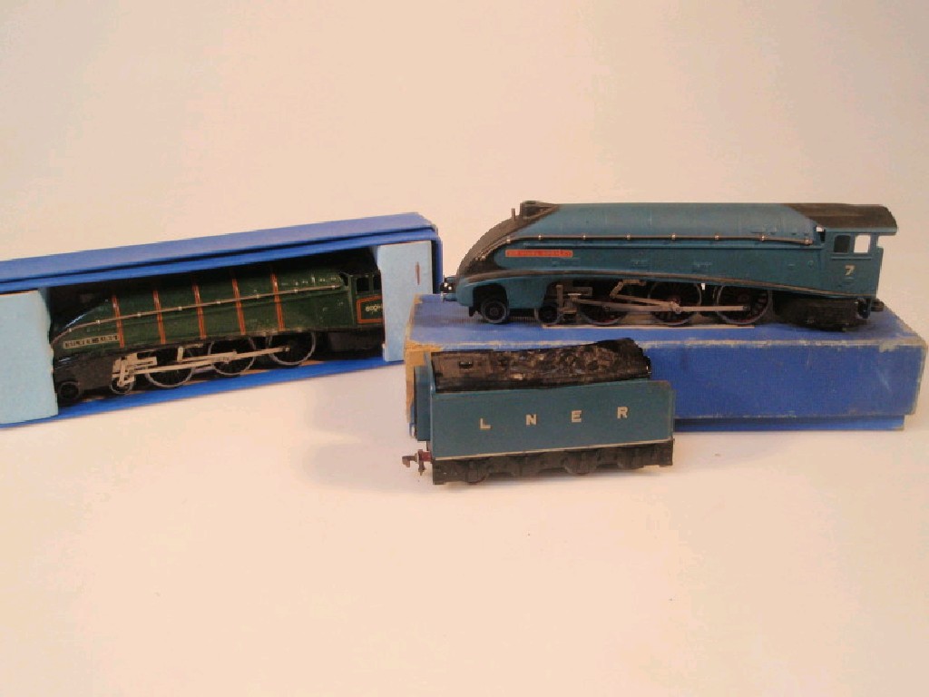 Appraisal: Two Hornby Dublo locomotives - Silver King and Sir Nigel