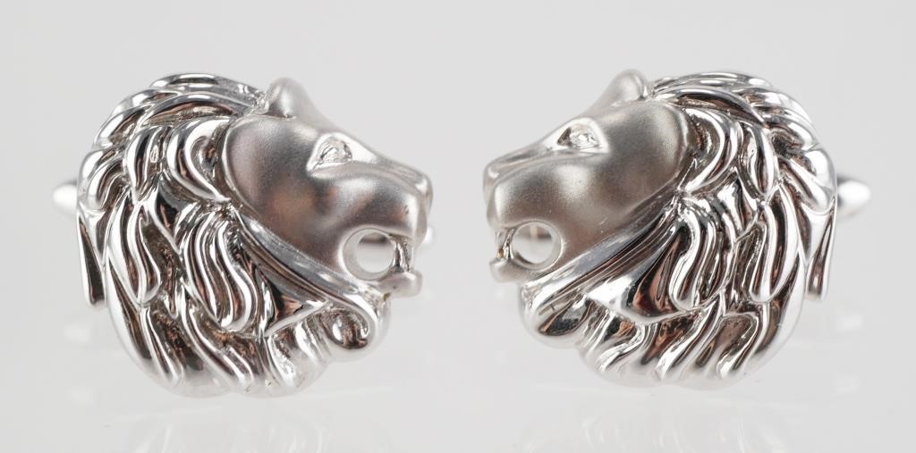 Appraisal: PAIR K WHITE GOLD LION HEAD CUFFLINKSPair K white gold