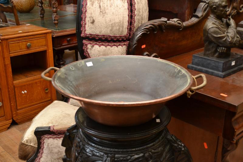 Appraisal: A LARGE FRENCH COPPER POT A LARGE FRENCH COPPER POT