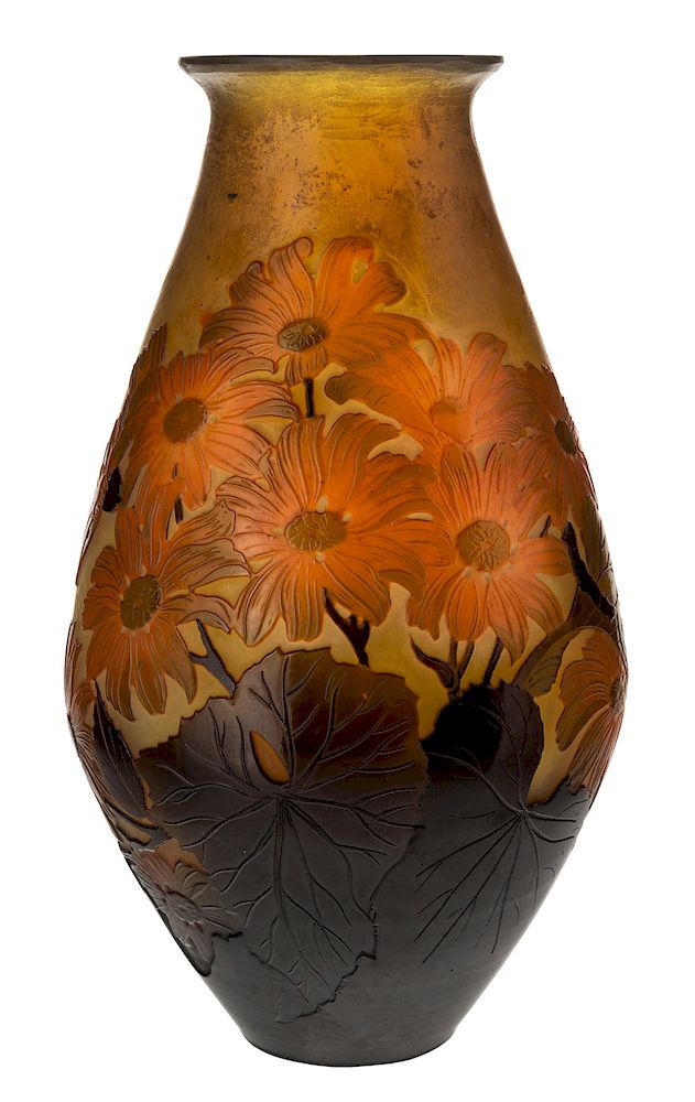 Appraisal: A GALLE CAMEO GLASS 'DAISY' VASE CIRCA S A GALLE