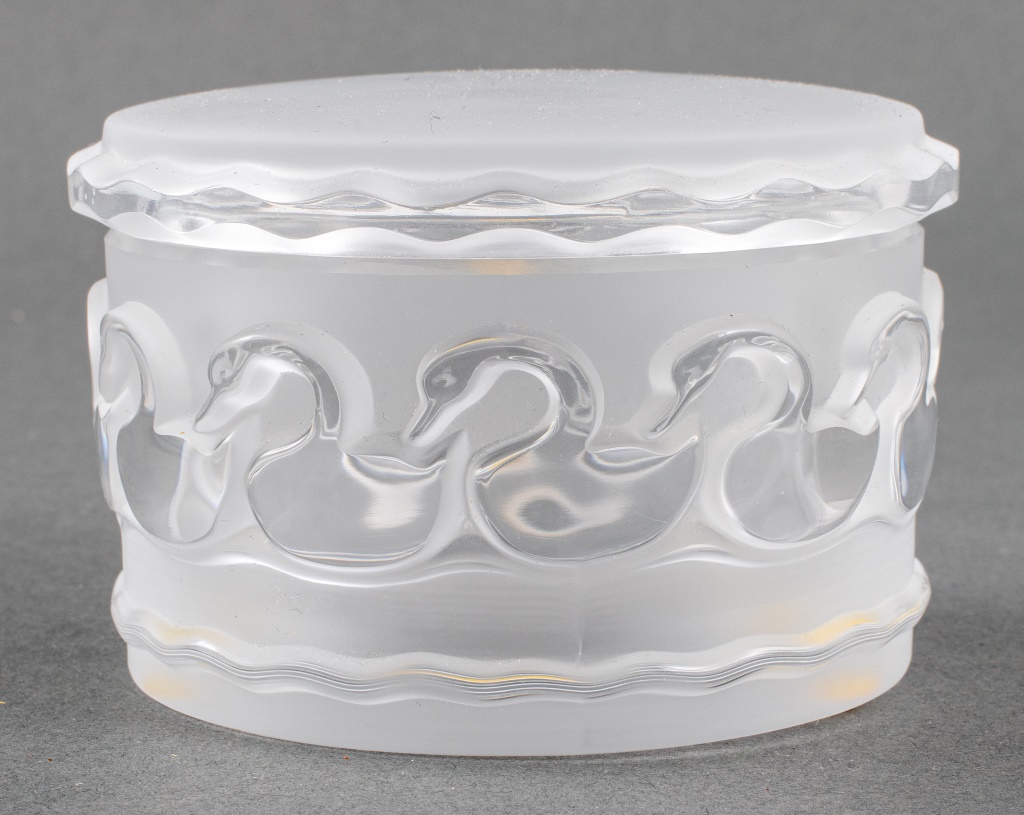 Appraisal: LALIQUE CANARDS CRYSTAL COVERED TRINKET BOX Lalique crystal frosted and