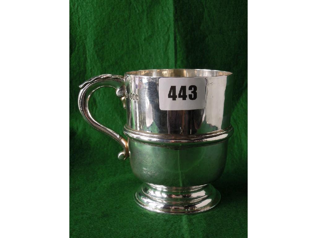 Appraisal: A Britannia silver tankard with acanthus leaf scrolled handle Carrington