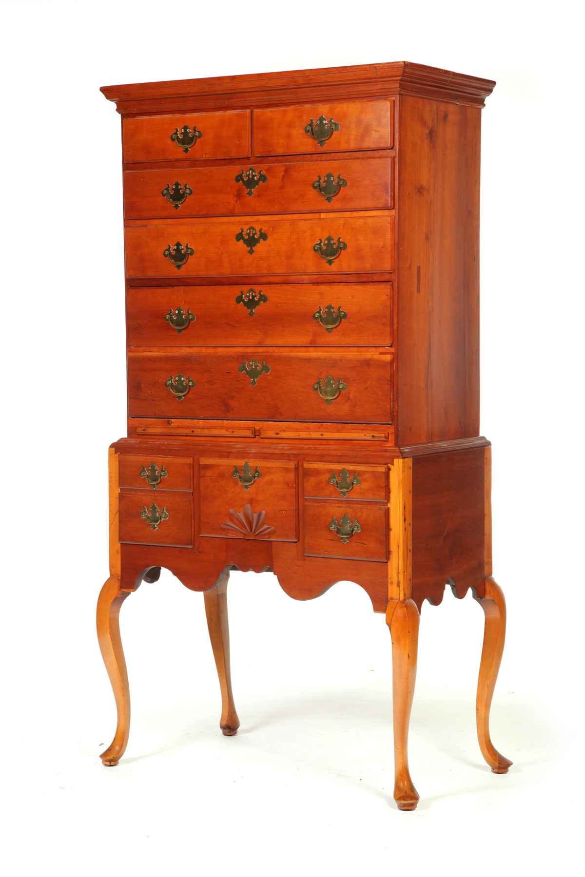 Appraisal: QUEEN ANNE CHEST OF DRAWERS Attributed to the Delaware Water