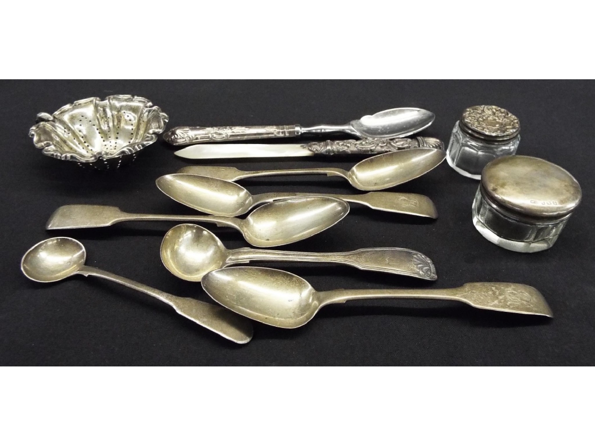 Appraisal: Mixed silver items to include strainer mustard spoons teaspoons two