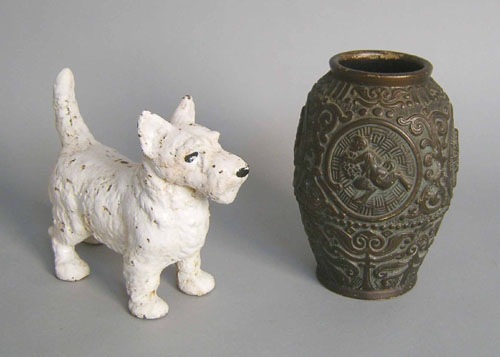 Appraisal: Cast iron dog doorstop h together with a pottery vase