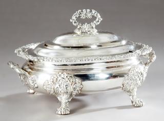 Appraisal: Georgian Style Silverplated Tureen th c with a scrolled relief