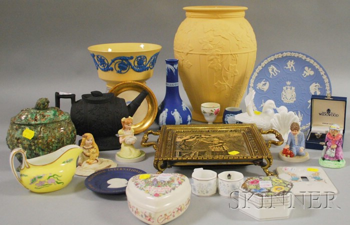 Appraisal: Twenty-six Assorted Wedgwood and Wedgwood-type Ceramic Items including a porcelain