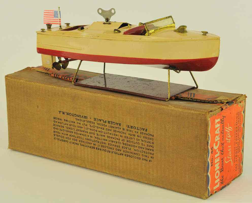 Appraisal: LIONEL BOXED DUAL SEAT SPEED BOAT Pressed steel done in