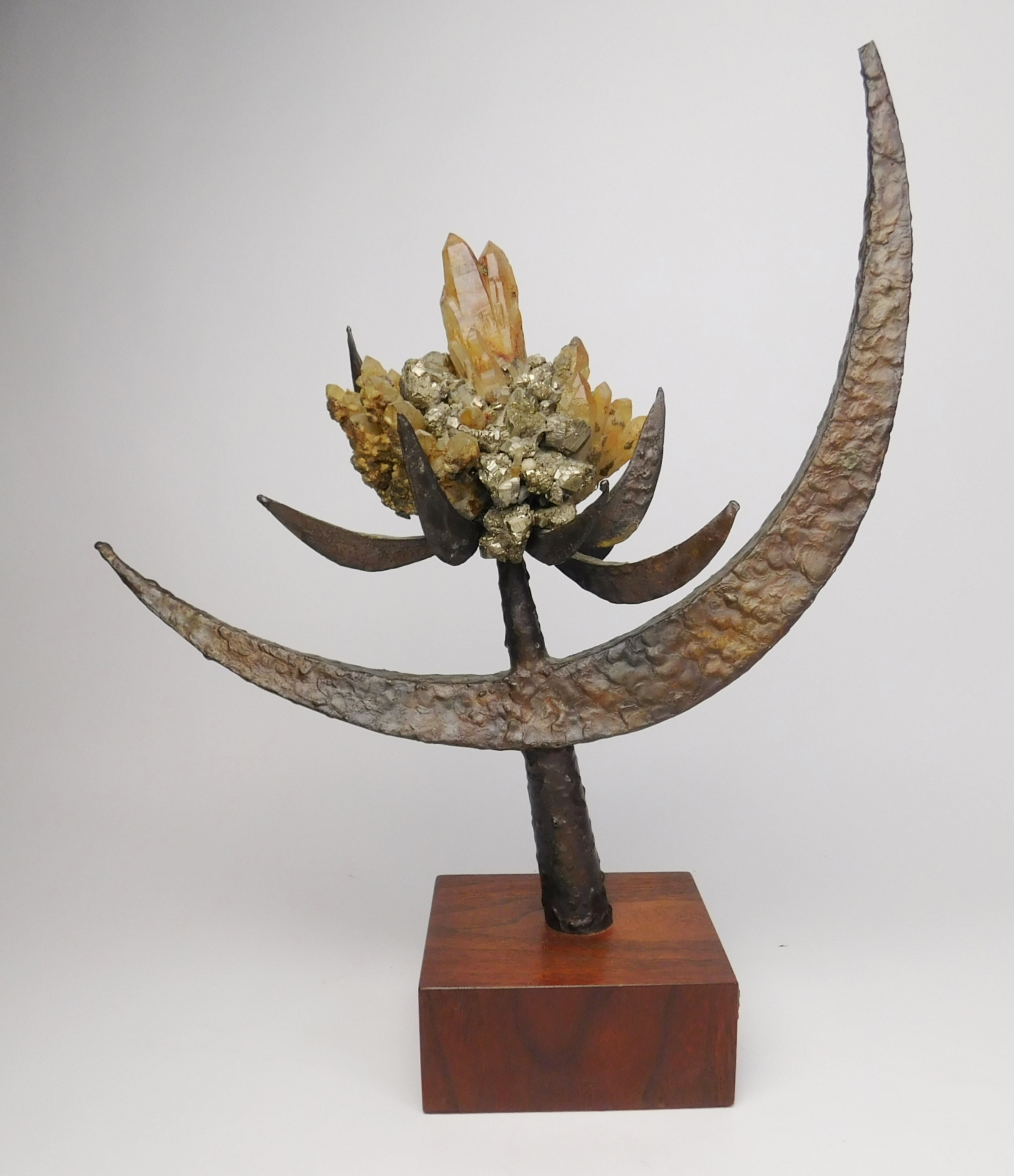 Appraisal: Robert Fillous American - ''Crescent Geo''- metal and geo sculpture