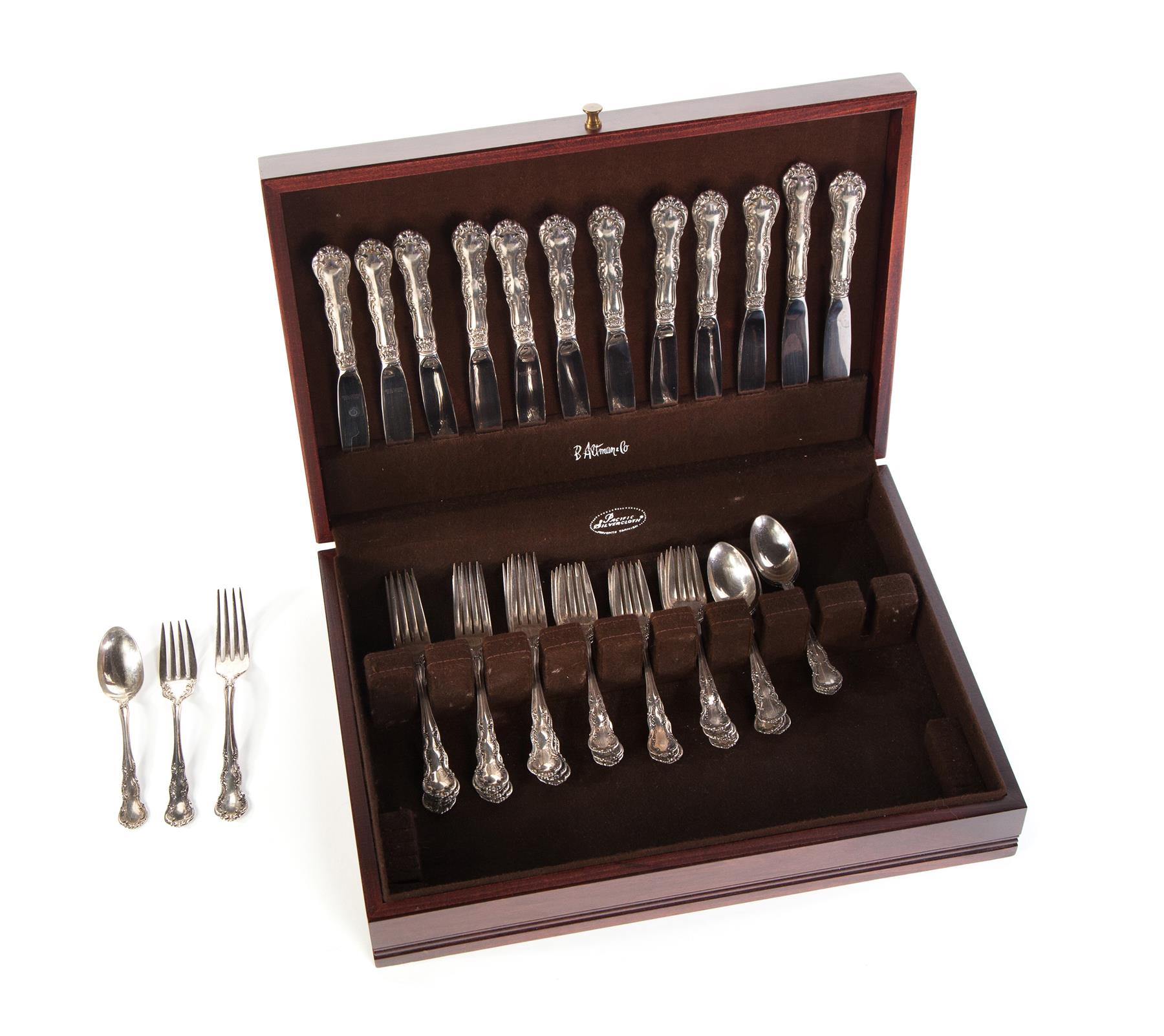 Appraisal: SET OF WALLACE OLD ATLANTA PATTERN STERLING SILVER FLATWARE American