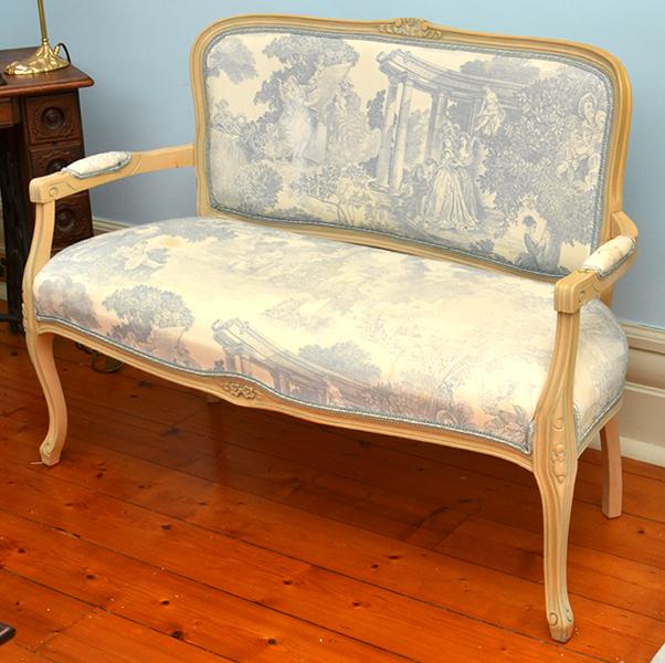 Appraisal: SMALL PAINTED CANAPE UPHOLSTERED IN BLUE AND WHITE FABRIC