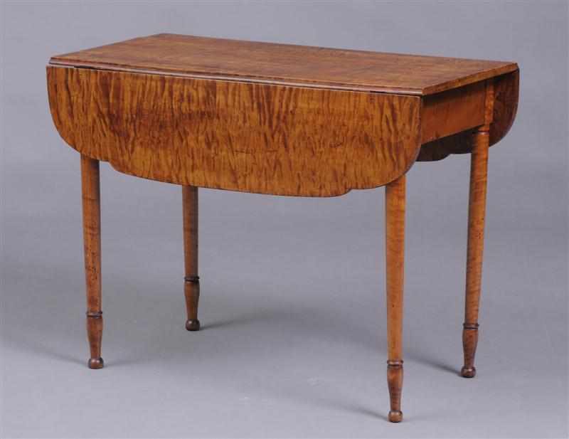 Appraisal: NEW ENGLAND FEDERAL FIGURED MAPLE PEMBROKE TABLE The two drop