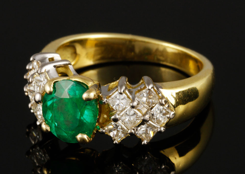 Appraisal: - K Gold Diamond and Emerald Ring K yellow gold