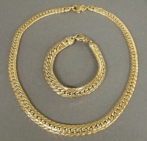 Appraisal: - Ladies k gold necklace l and a matching bracelet