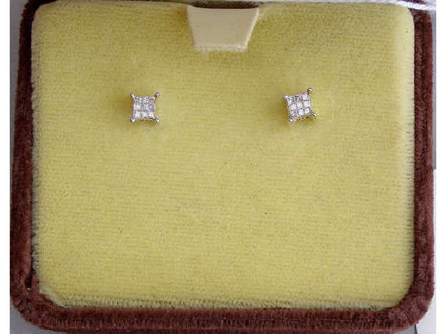 Appraisal: Pair of lady's K gold stud earrings square shaped each