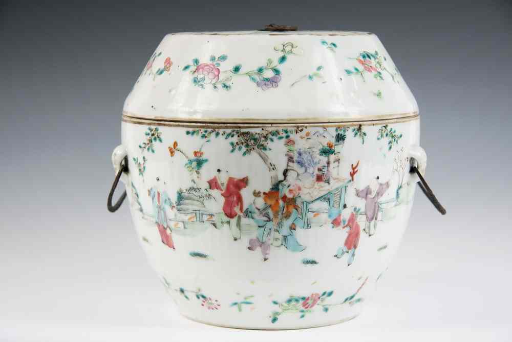 Appraisal: CHINESE COVERED POT - Qing Dynasty Dao Guang Covered Rice