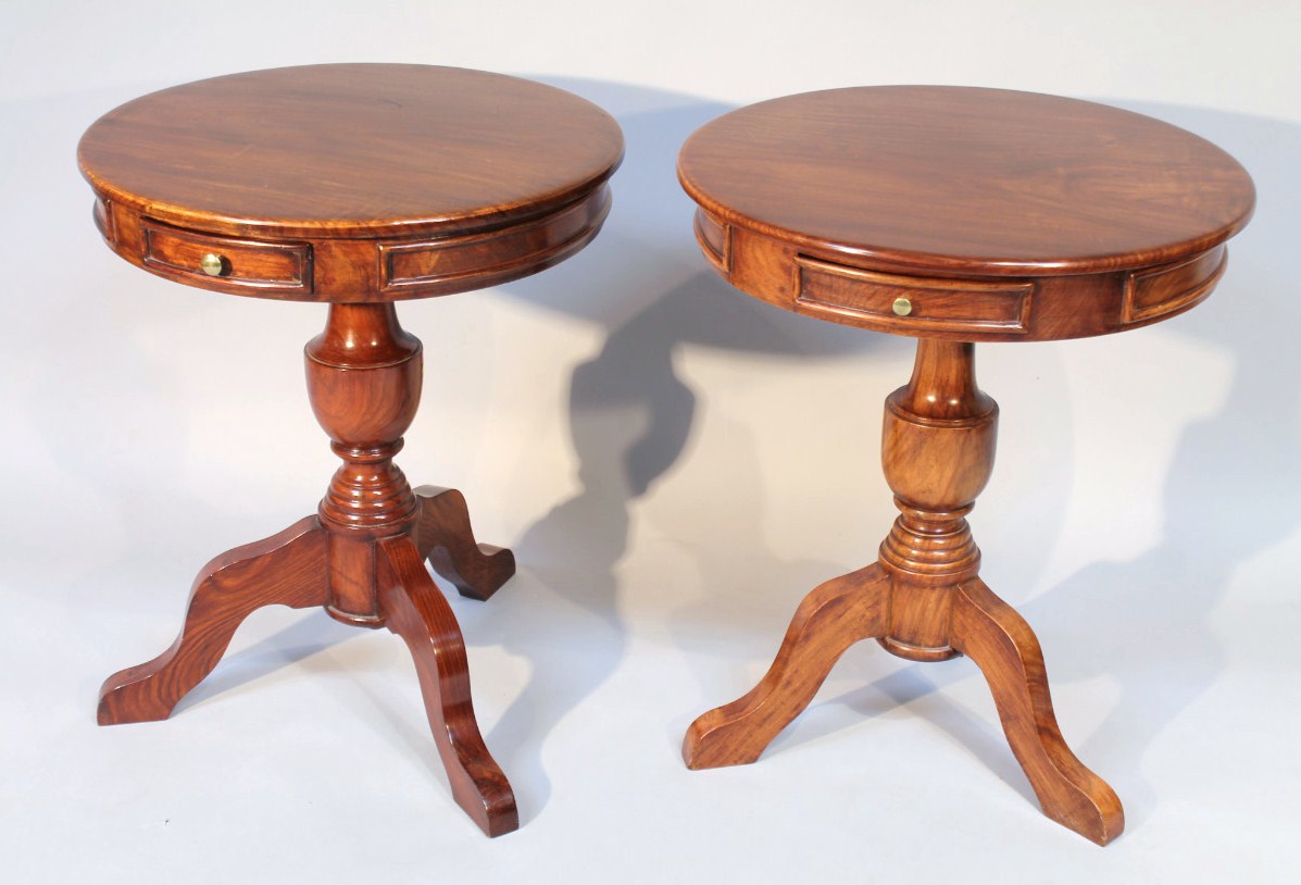 Appraisal: A matched pair of thC mahogany finish occasional tables each