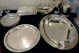 Appraisal: Large group of silverplate to include eight trays ice buckets