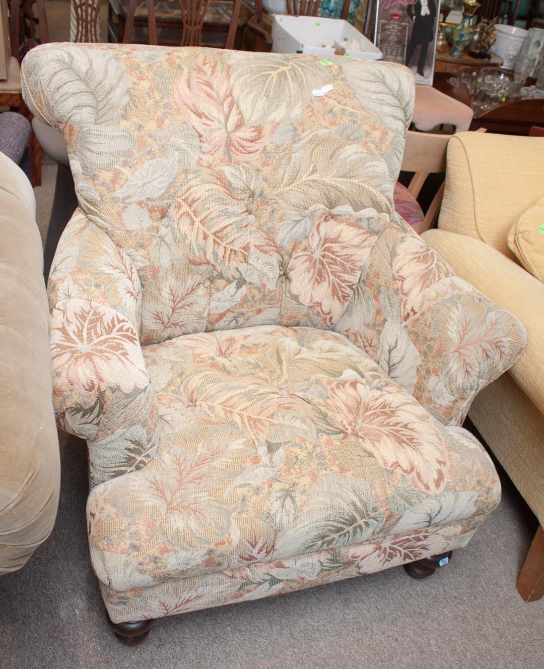 Appraisal: Contemporary floral upholstered armchair