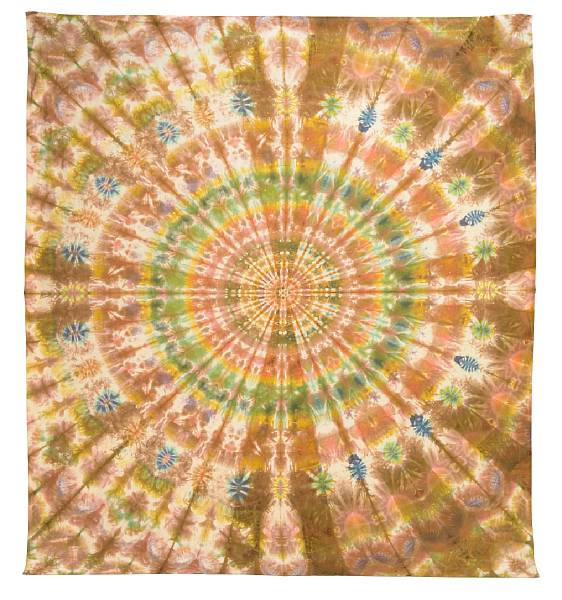 Appraisal: A Grateful Dead mandala used onstage Called a 'Autumn Mandala'