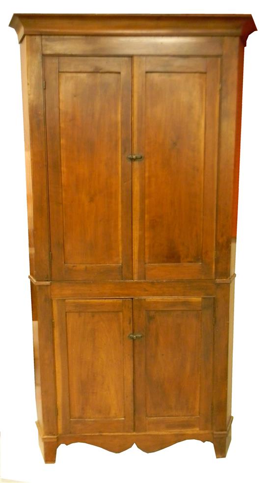 Appraisal: Corner cabinet American th - th C cherry with pine