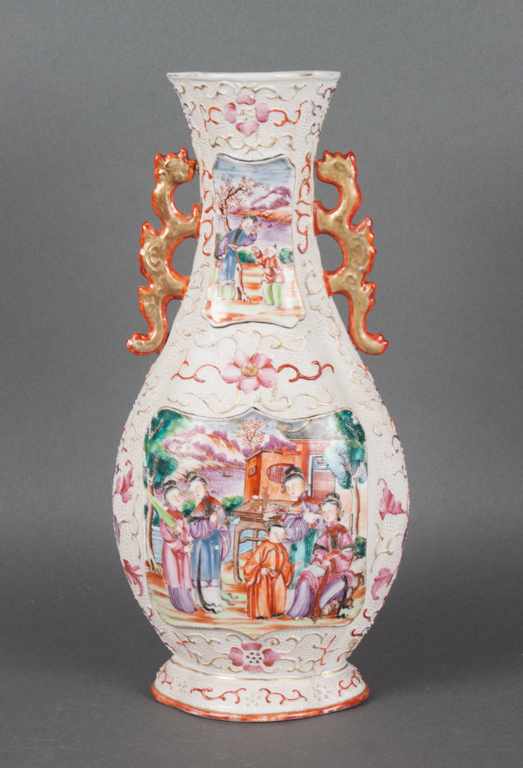 Appraisal: Chinese Export porcelain chicken skin vase in the ''Mandarin'' palette