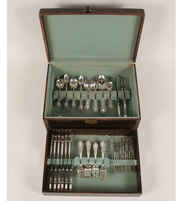 Appraisal: Manchester Silver Co American Beauty sterling flatware service for pieces