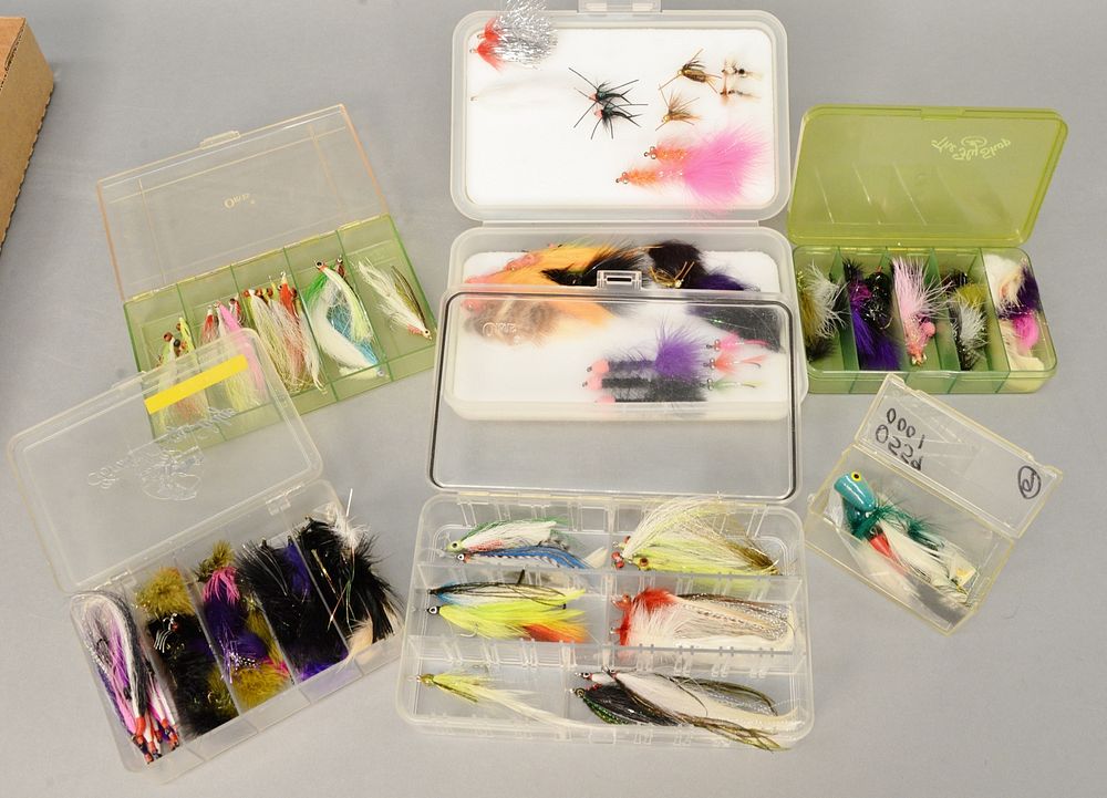 Appraisal: Tray lot of salt water streamers and flies Estate of