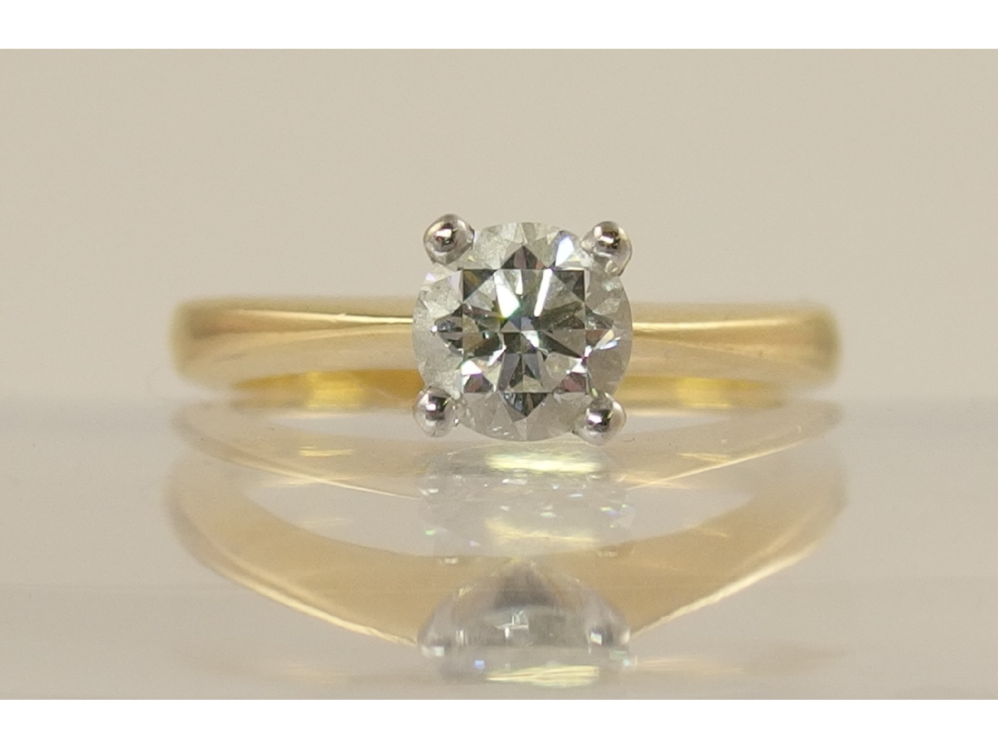 Appraisal: An ct solitaire diamond ring of approx cts