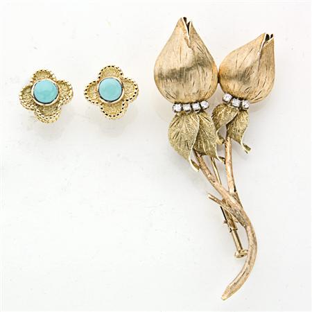 Appraisal: Pair of Gold and Cabochon Turquoise Clover Earclips and Gold