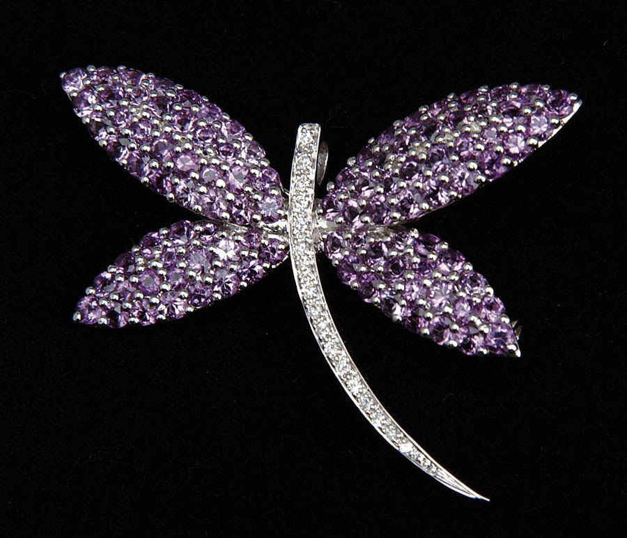 Appraisal: AMETHYST AND DIAMOND DRAGONFLY BROOCH Lovely kt white gold dragonfly