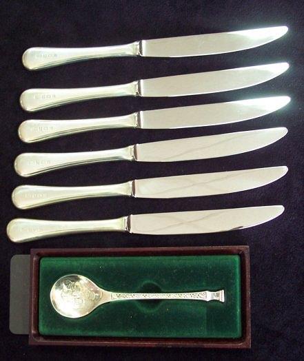 Appraisal: A set of six silver handled knives RW Birmingham and