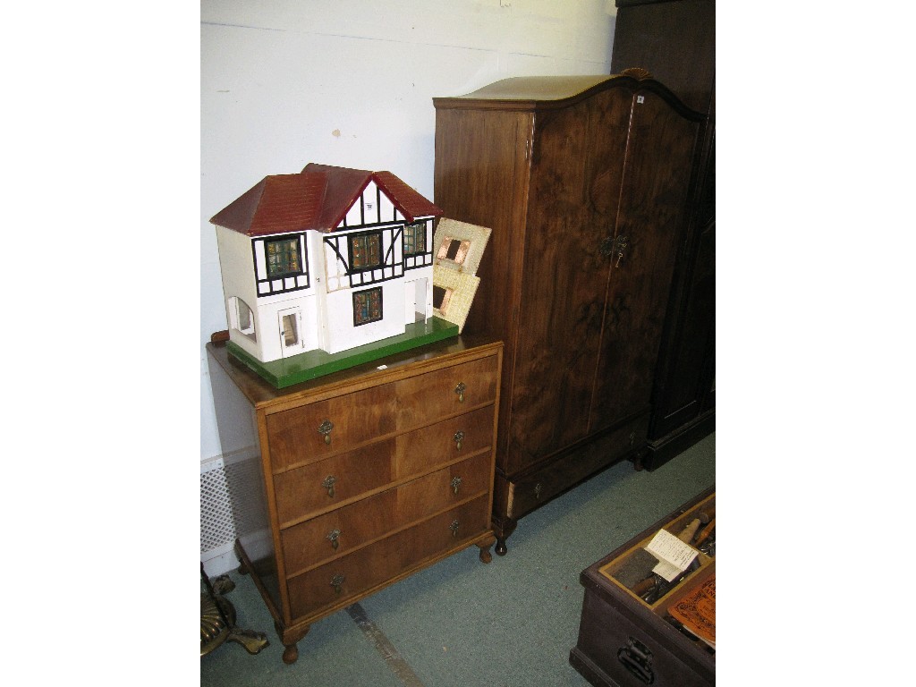 Appraisal: Gents wardrobe with matching four drawer chest