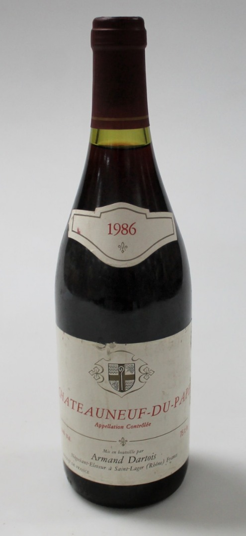 Appraisal: A bottle of Chateauneuf-du-Pape Armand Dartois red wine sealed with