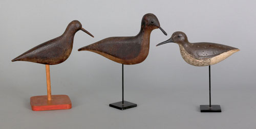 Appraisal: Three yellowlegs shore bird decoys two attributed to New Jersey