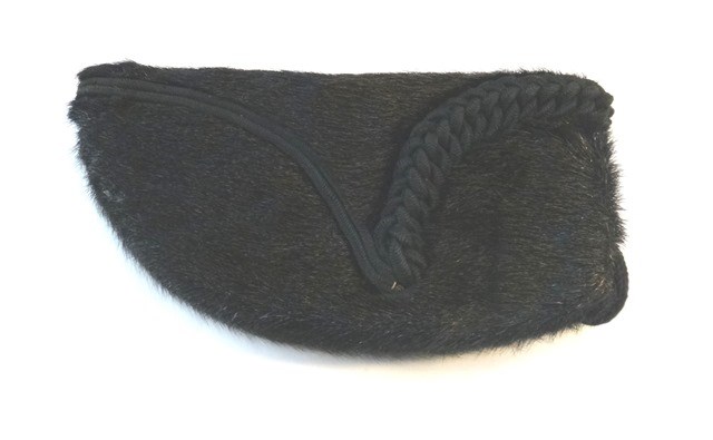 Appraisal: A South African officer's Busby hat with applied badge detailed