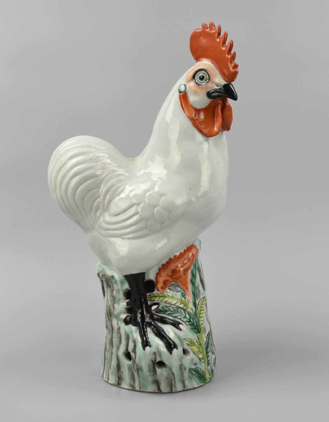 Appraisal: CHINESE FAMILLE ROSE PORCELAIN ROOSTER TH C A late Qing