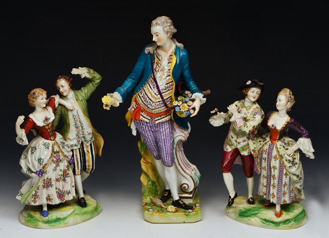 Appraisal: A PAIR OF CONTINENTAL PORCELAIN FIGURE GROUPS each in the