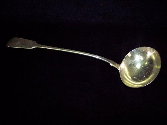 Appraisal: A Victorian fiddle pattern ladle crested London