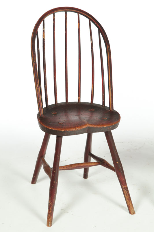 Appraisal: BOWBACK WINDSOR SIDE CHAIR American early th century mixed woods